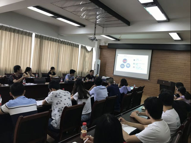 西安环保专家到青山环保开展环评新导则专题培训和讨论